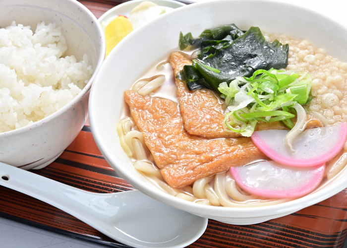 きつねうどん　ごはんセット